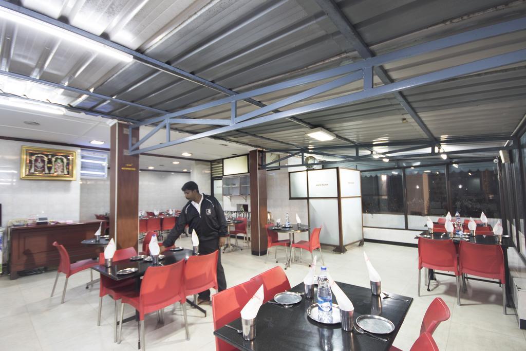 Rr Residency Hotel Kodaikanal Buitenkant foto