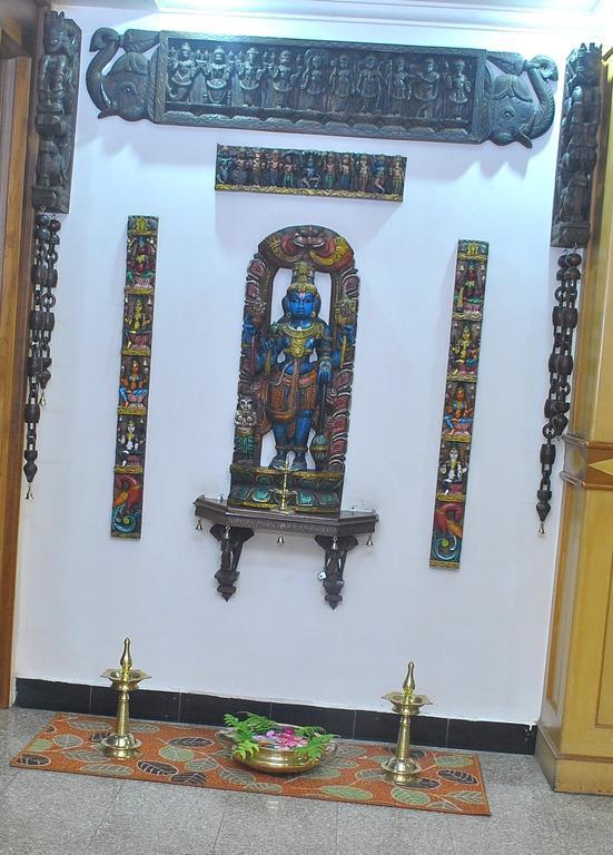 Rr Residency Hotel Kodaikanal Buitenkant foto