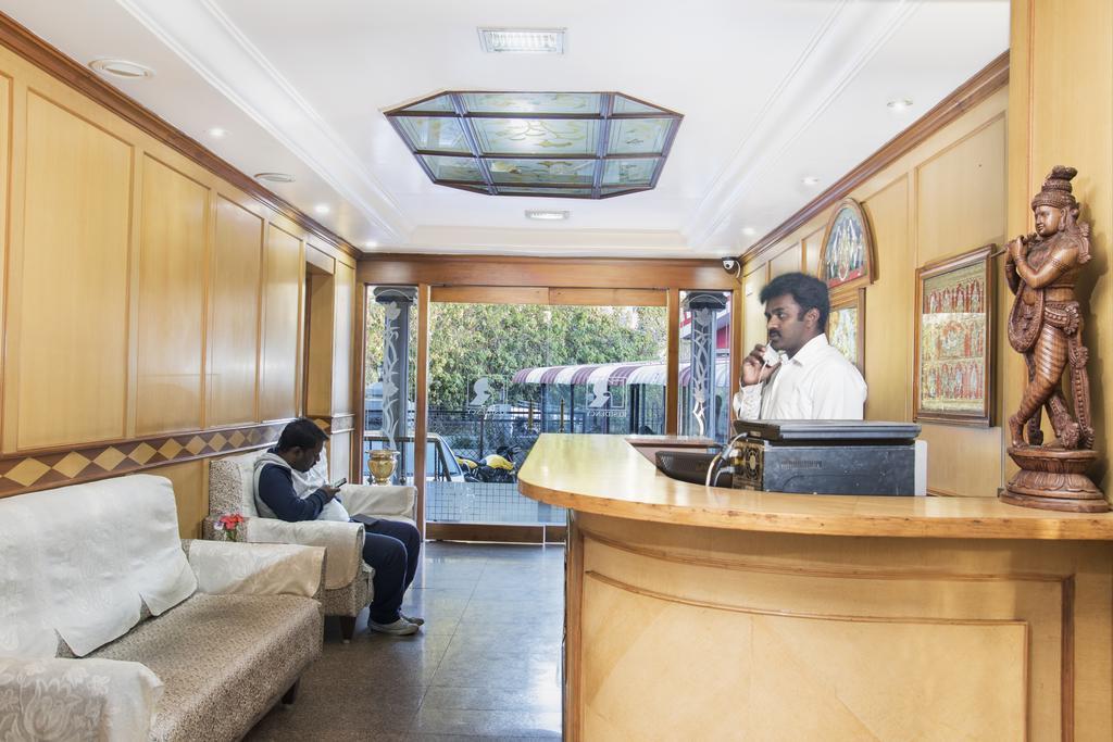 Rr Residency Hotel Kodaikanal Buitenkant foto